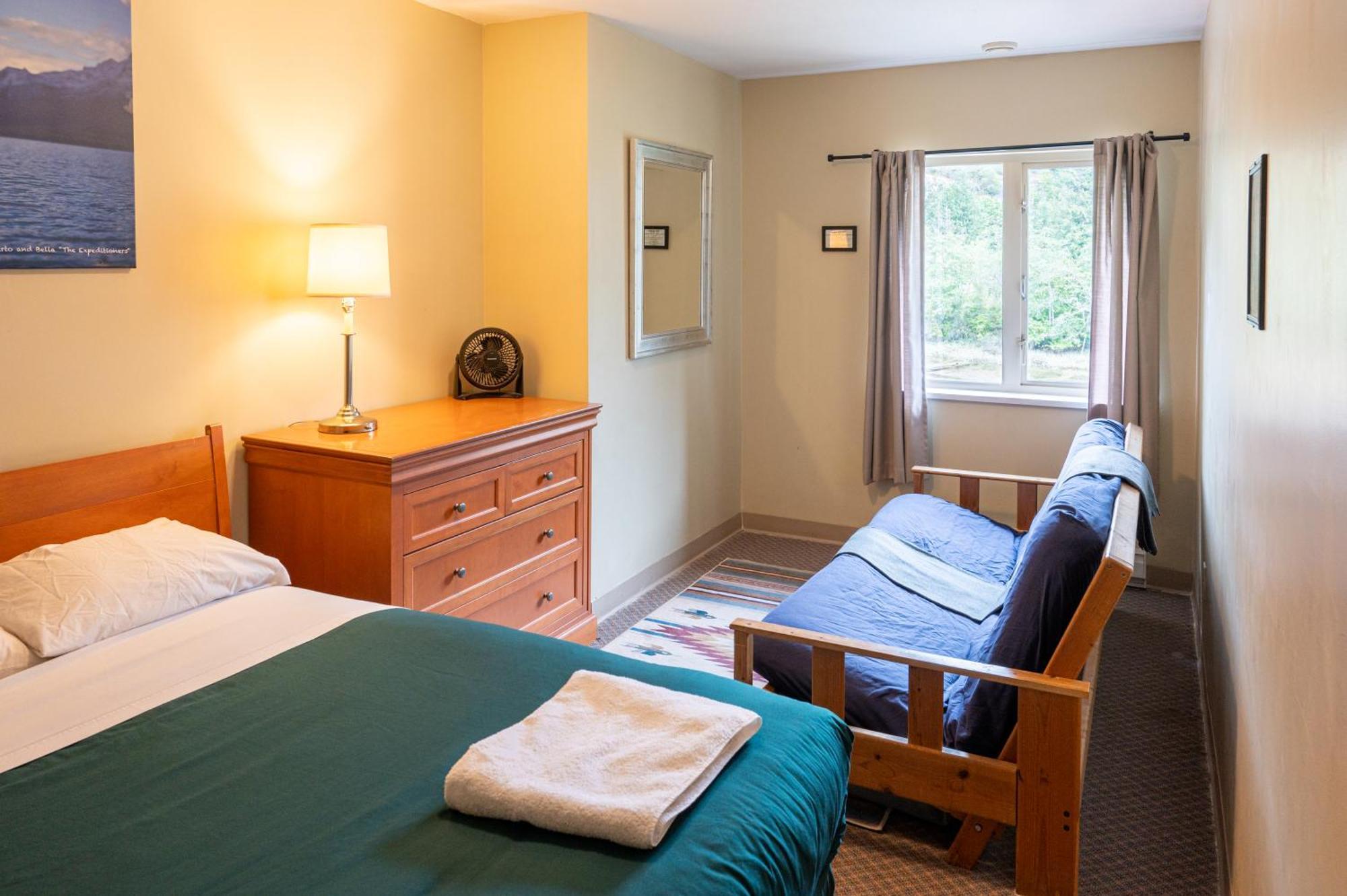 Squamish Adventure Inn מראה חיצוני תמונה
